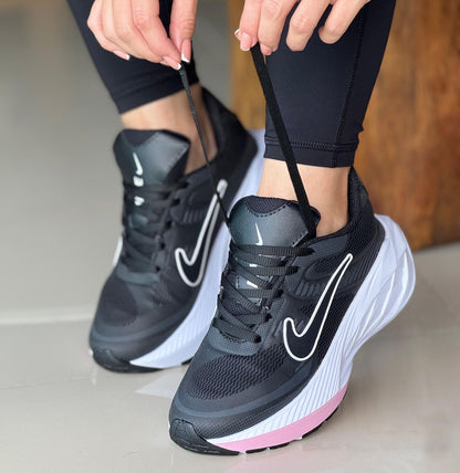 NIKE PEGASUS DAMA